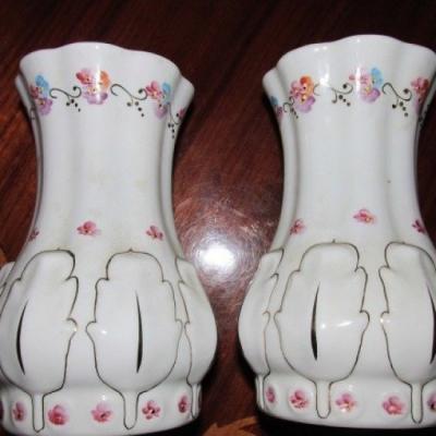 Фарфоровые вазы